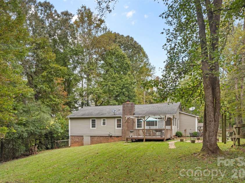 113 Sawtooth Lane, Stanley, NC 28164.  MLS# CAR4410991, YatesRealty ID 42374. 