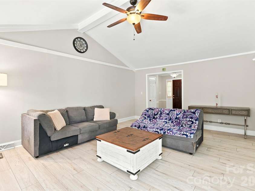 113 Sawtooth Lane, Stanley, NC 28164.  MLS# CAR4410991, YatesRealty ID 42374. NEW LVP Flooring
