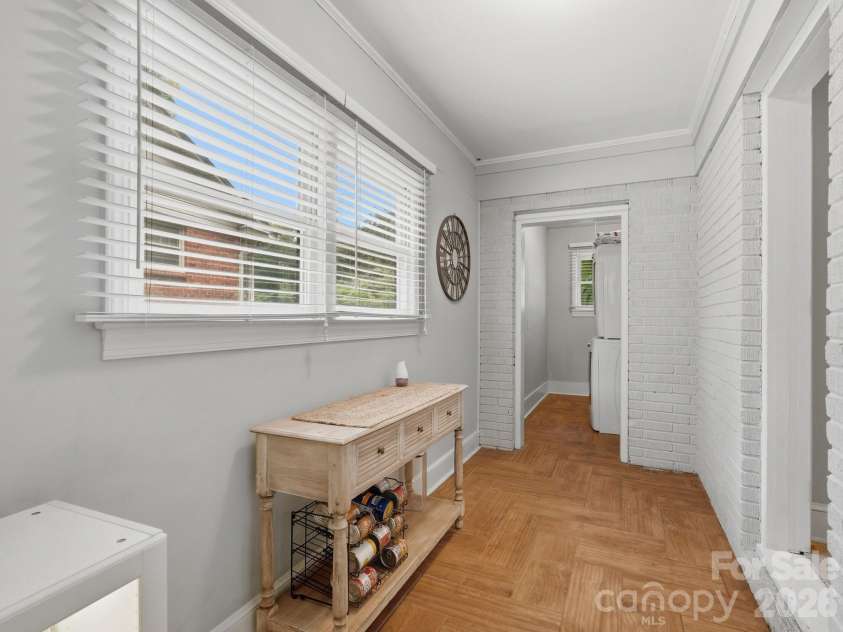 6238 Rosecrest Drive, Charlotte, NC 28210.  MLS# CAR4411397, YatesRealty ID 42375. Mudroom to Laundry Room