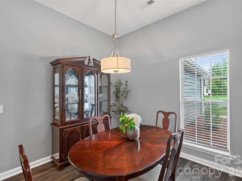 8424 Hirsch Drive, Charlotte, NC 28277.  MLS# CAR4411404, YatesRealty ID 42376. 