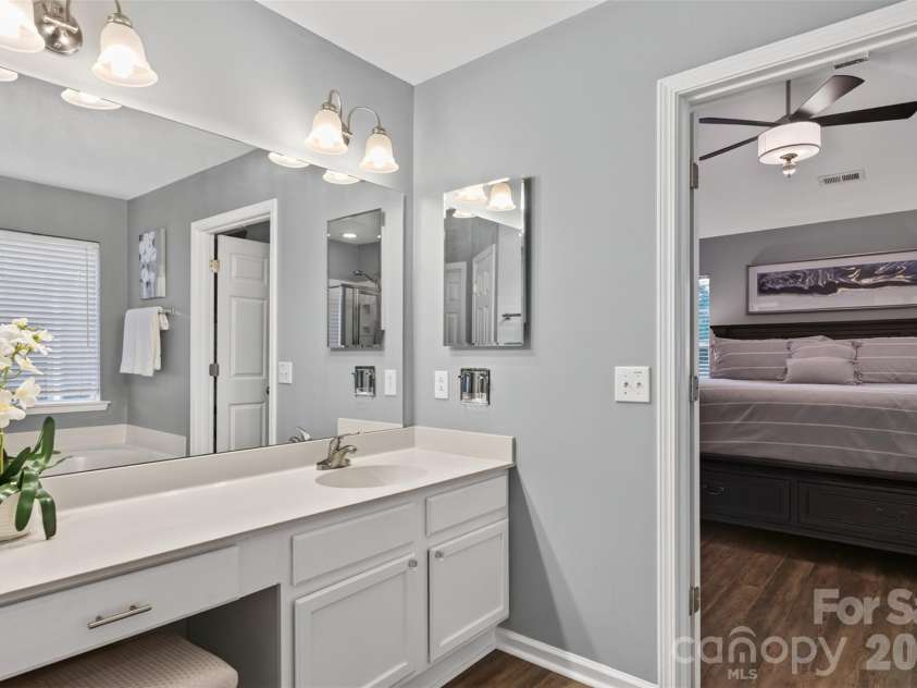 8424 Hirsch Drive, Charlotte, NC 28277.  MLS# CAR4411404, YatesRealty ID 42376. 