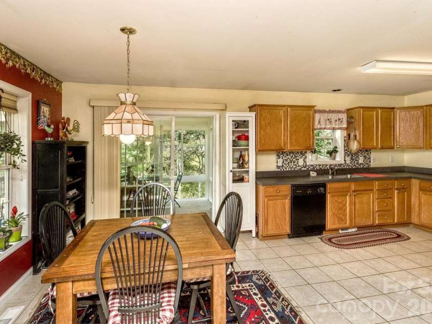 11 Dusty Lane, Leicester, NC 28748.  MLS# CAR4412609, YatesRealty ID 42377. 
