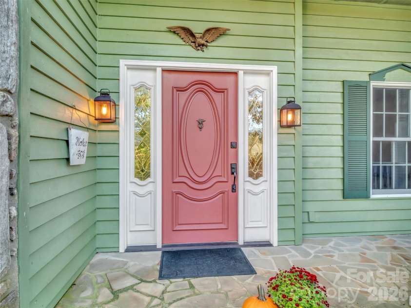 132 Aldersgate Road, Waynesville, NC 28786.  MLS# CAR4410422, YatesRealty ID 42379. 