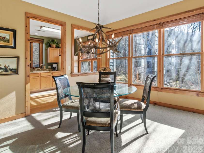 80 Stoney Falls Loop, Burnsville, NC 28714.  MLS# CAR4335875, YatesRealty ID 4238. 