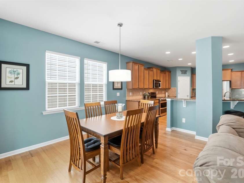 3715 Franklin Meadows Drive, Matthews, NC 28105.  MLS# CAR4400468, YatesRealty ID 42380. 