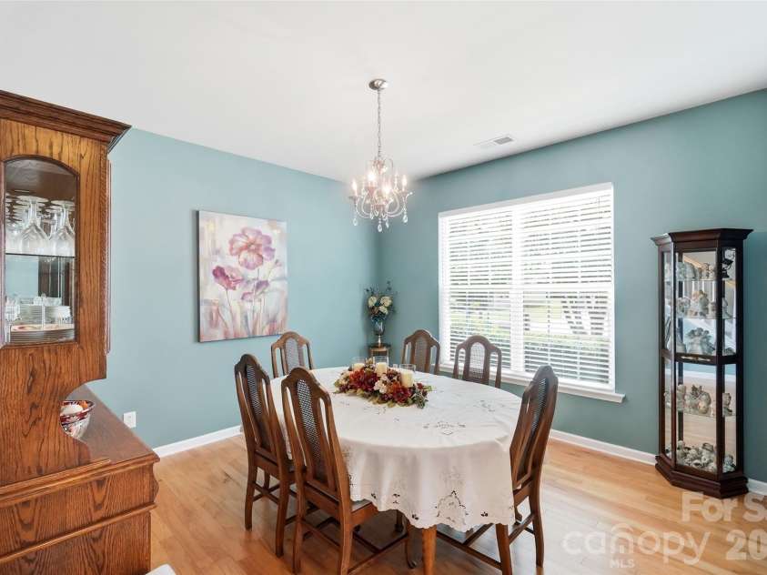 3715 Franklin Meadows Drive, Matthews, NC 28105.  MLS# CAR4400468, YatesRealty ID 42380. 