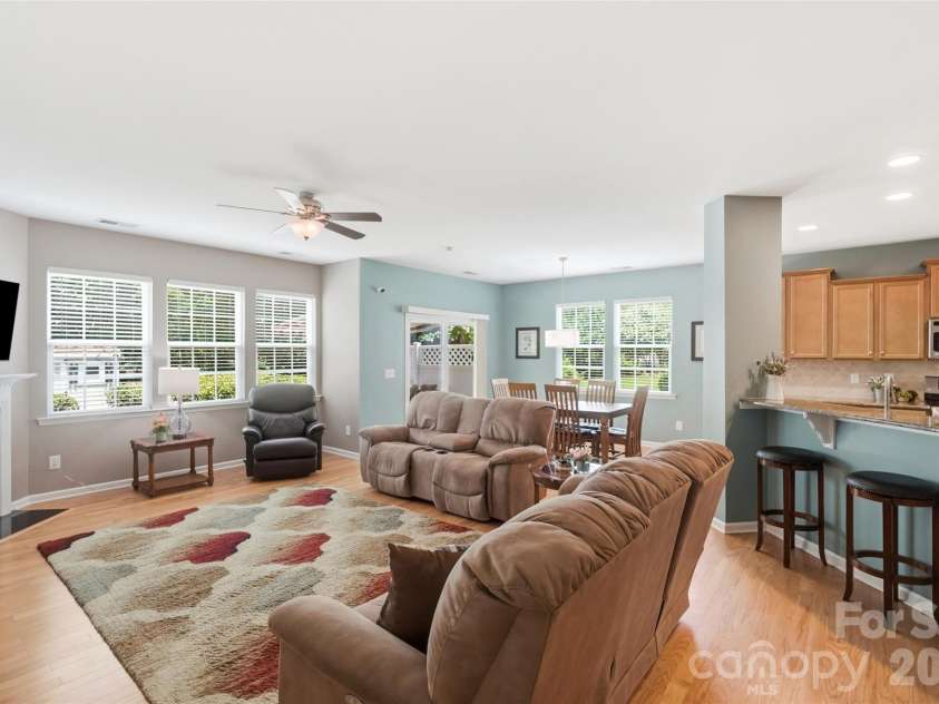 3715 Franklin Meadows Drive, Matthews, NC 28105.  MLS# CAR4400468, YatesRealty ID 42380. 