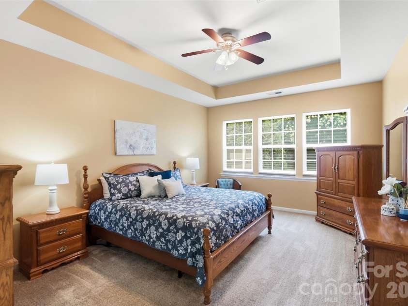 3715 Franklin Meadows Drive, Matthews, NC 28105.  MLS# CAR4400468, YatesRealty ID 42380. 