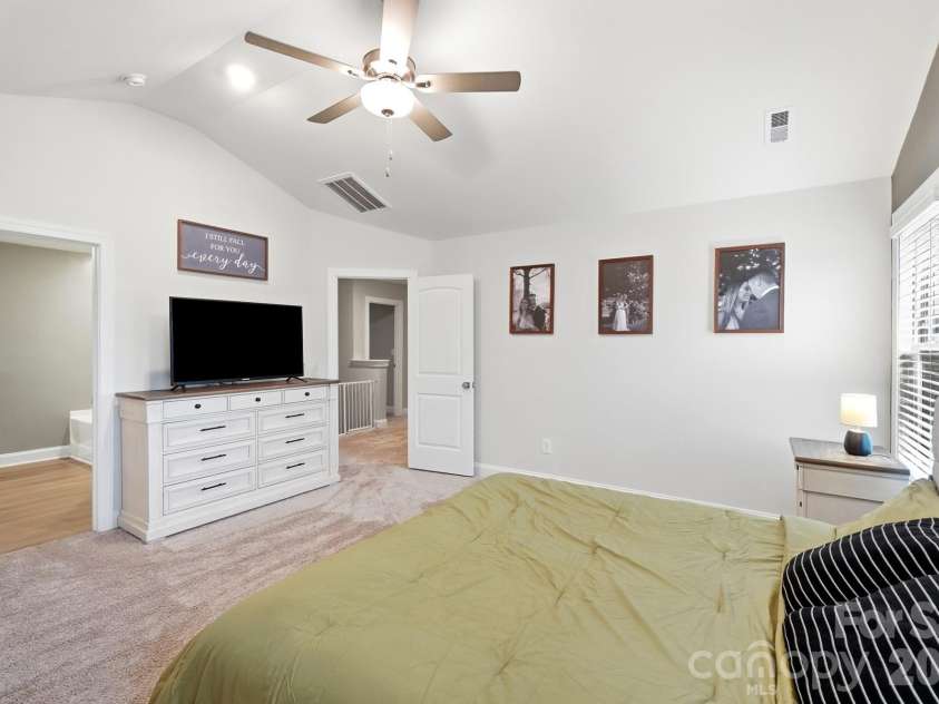 193 Adams Tree Way, Troutman, NC 28166.  MLS# CAR4405517, YatesRealty ID 42384. 