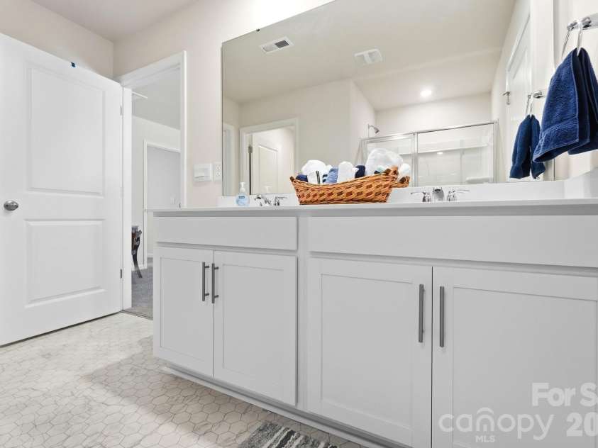 1937 Vanderlyn Street, Monroe, NC 28112.  MLS# CAR4404796, YatesRealty ID 42385. 