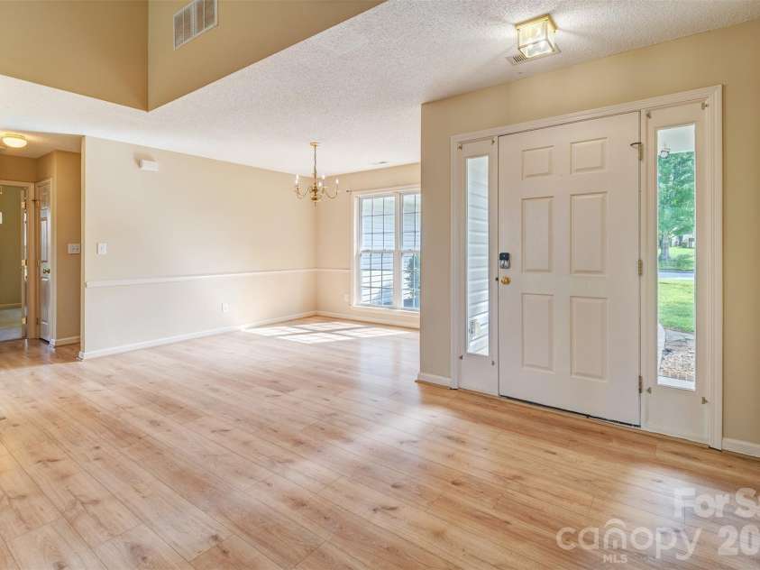 264 Cottage Ridge Road, Fletcher, NC 28732.  MLS# CAR4406301, YatesRealty ID 42386. 