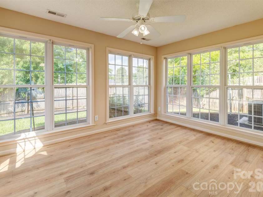 264 Cottage Ridge Road, Fletcher, NC 28732.  MLS# CAR4406301, YatesRealty ID 42386. 