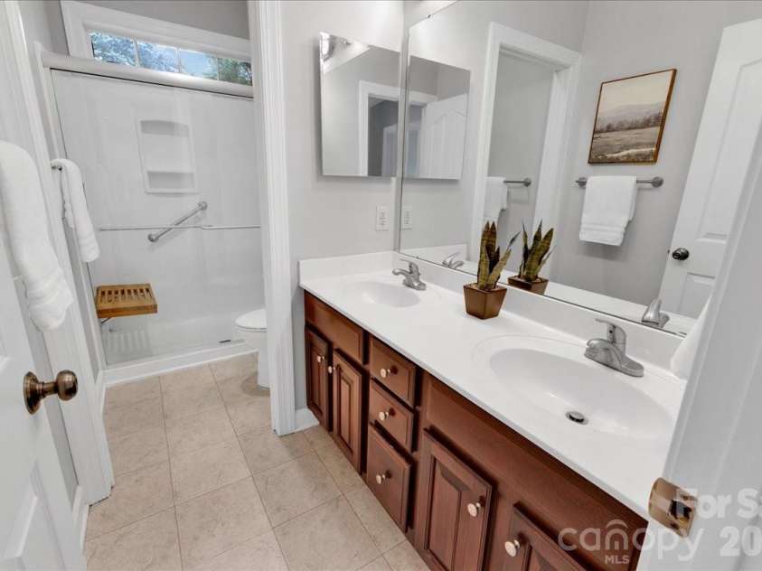 12616 Bannock Drive, Charlotte, NC 28277.  MLS# CAR4402383, YatesRealty ID 42387. 