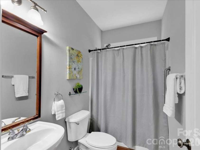 12616 Bannock Drive, Charlotte, NC 28277.  MLS# CAR4402383, YatesRealty ID 42387. 