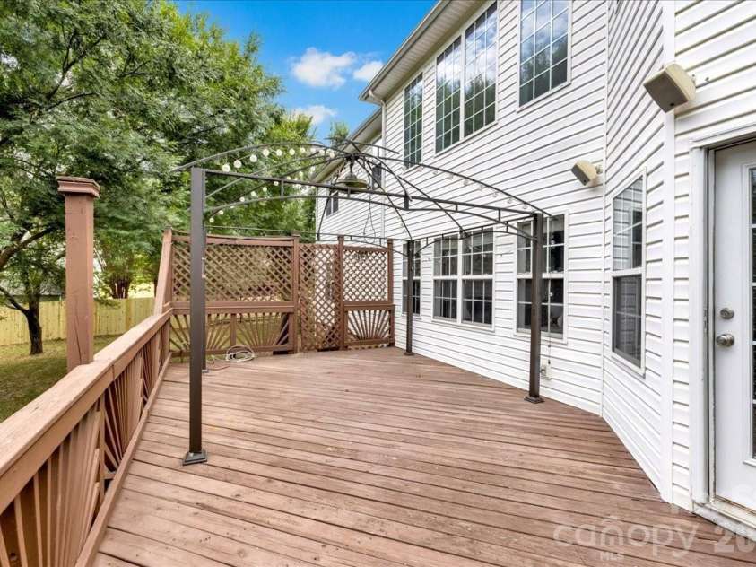 12616 Bannock Drive, Charlotte, NC 28277.  MLS# CAR4402383, YatesRealty ID 42387. 