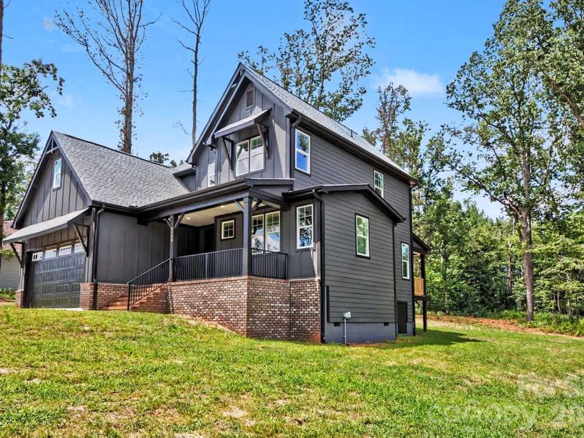 3159 Timber Run Lane, Maiden, NC 28650.  MLS# CAR4405270, YatesRealty ID 42388. 