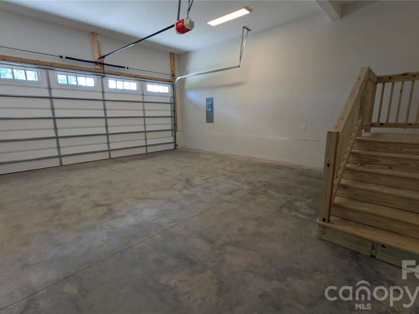 3159 Timber Run Lane, Maiden, NC 28650.  MLS# CAR4405270, YatesRealty ID 42388. 