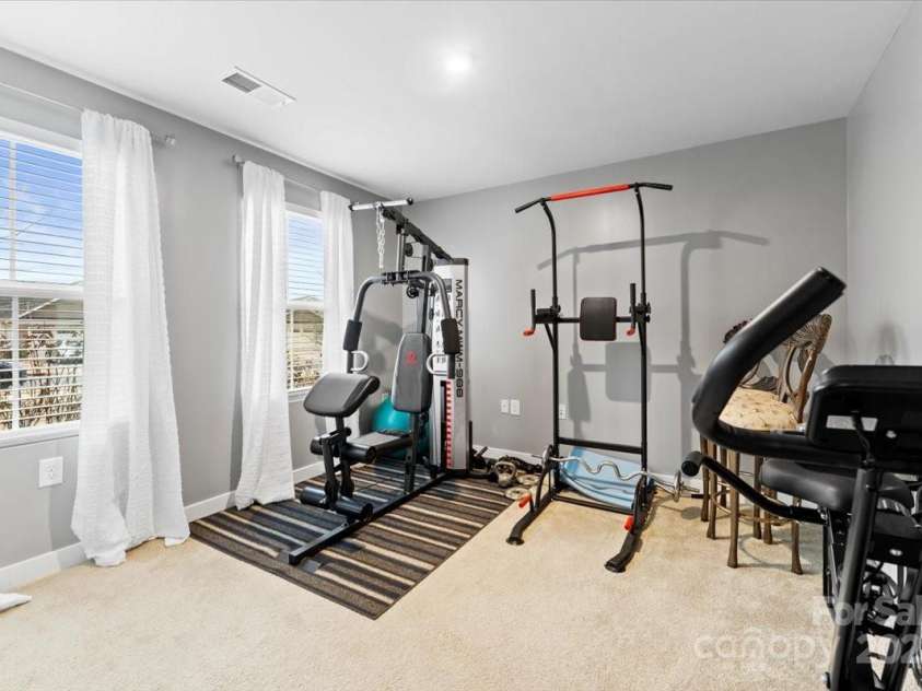 5025 Macvittie Lane, Charlotte, NC 28214.  MLS# CAR4218765, YatesRealty ID 4239. 