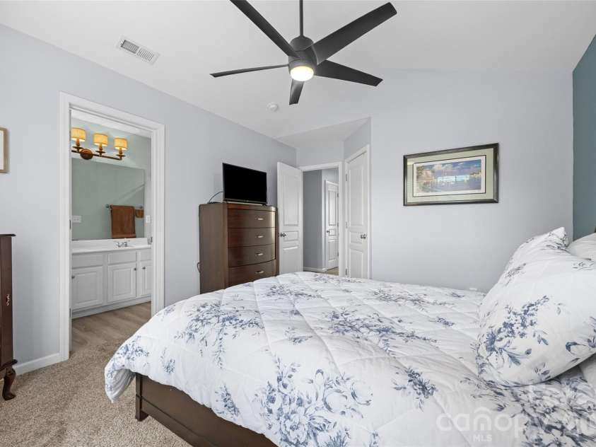 642 Brickdust Court, Fort Mill, SC 29708.  MLS# CAR4406324, YatesRealty ID 42392. 