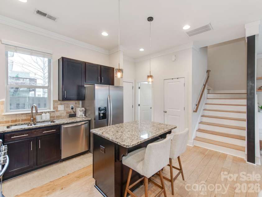 3539 Spencer Street, Charlotte, NC 28205.  MLS# CAR4408956, YatesRealty ID 42394. Kitchen