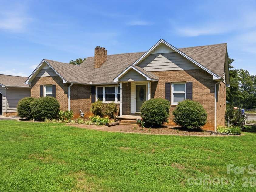 2106 Polkville Road, Shelby, NC 28150.  MLS# CAR4408893, YatesRealty ID 42395. 