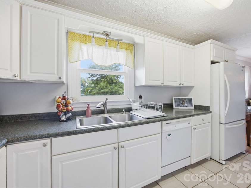 2106 Polkville Road, Shelby, NC 28150.  MLS# CAR4408893, YatesRealty ID 42395. 