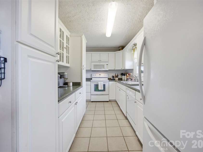 2106 Polkville Road, Shelby, NC 28150.  MLS# CAR4408893, YatesRealty ID 42395. 