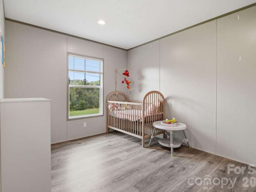 526 Cane River School Road, Burnsville, NC 28714.  MLS# CAR4405690, YatesRealty ID 42398. Bedroom