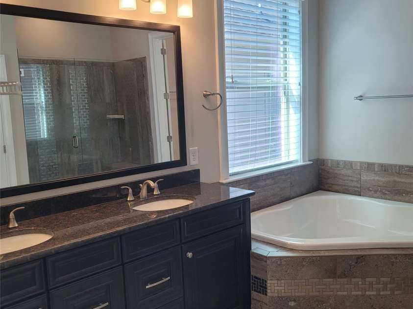 14920 High Bluff Court, Charlotte, NC 28278.  MLS# CAR4409658, YatesRealty ID 42399. 