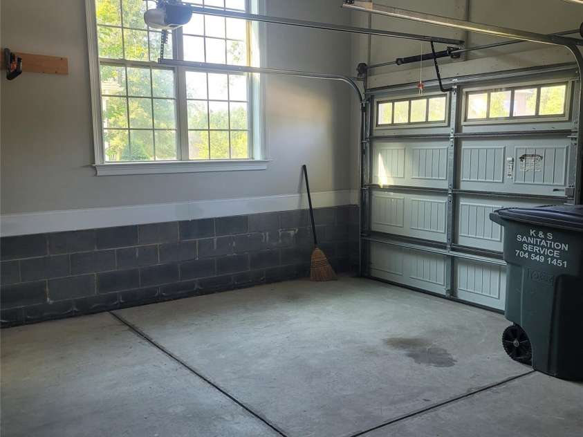 14920 High Bluff Court, Charlotte, NC 28278.  MLS# CAR4409658, YatesRealty ID 42399. 