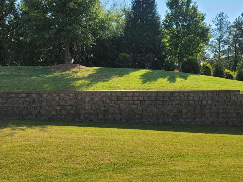 14920 High Bluff Court, Charlotte, NC 28278.  MLS# CAR4409658, YatesRealty ID 42399. 
