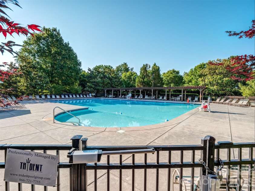 10326 Haddington Drive, Charlotte, NC 28269.  MLS# CAR4411635, YatesRealty ID 42402. Highland Creek Pool