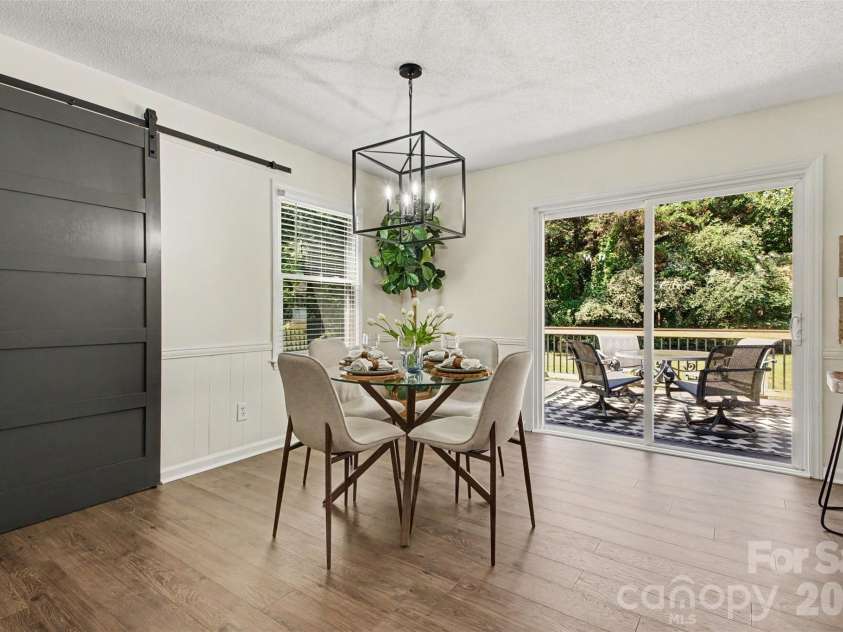 8319 Vagabond Road, Charlotte, NC 28227.  MLS# CAR4410413, YatesRealty ID 42404. 