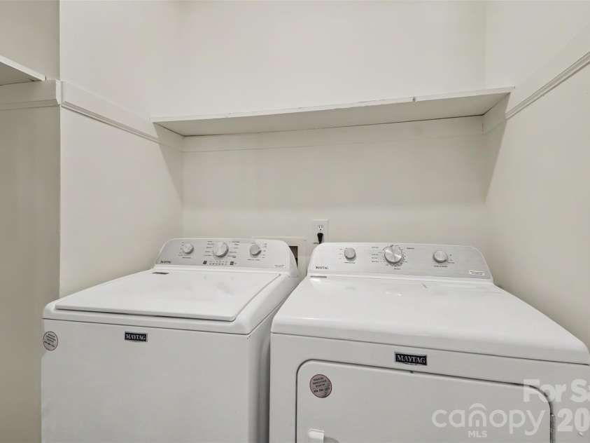 8319 Vagabond Road, Charlotte, NC 28227.  MLS# CAR4410413, YatesRealty ID 42404. 