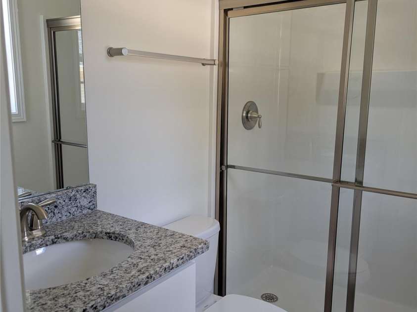 1122 Hoyle Street, Rock Hill, SC 29732.  MLS# CAR4404549, YatesRealty ID 42406. En-suite Bathroom