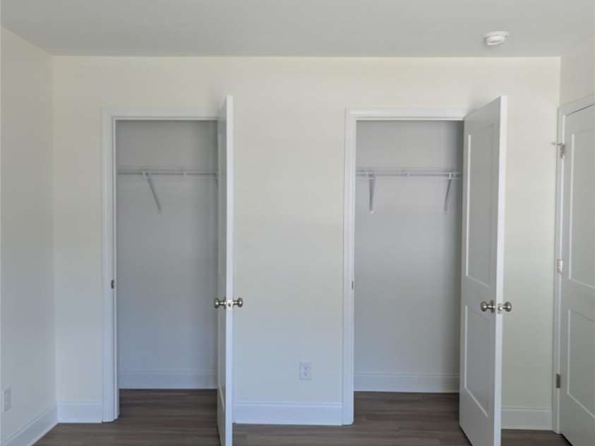 1122 Hoyle Street, Rock Hill, SC 29732.  MLS# CAR4404549, YatesRealty ID 42406. Primary Bedroom - Closets
