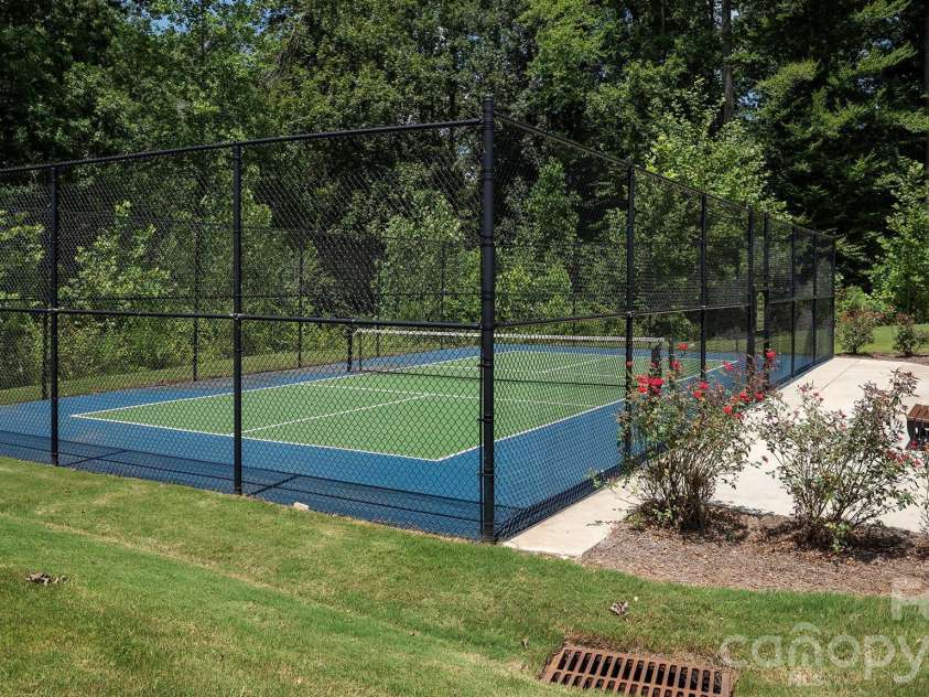 624 Latrobe Drive, Iron Station, NC 28080.  MLS# CAR4410239, YatesRealty ID 42407. 