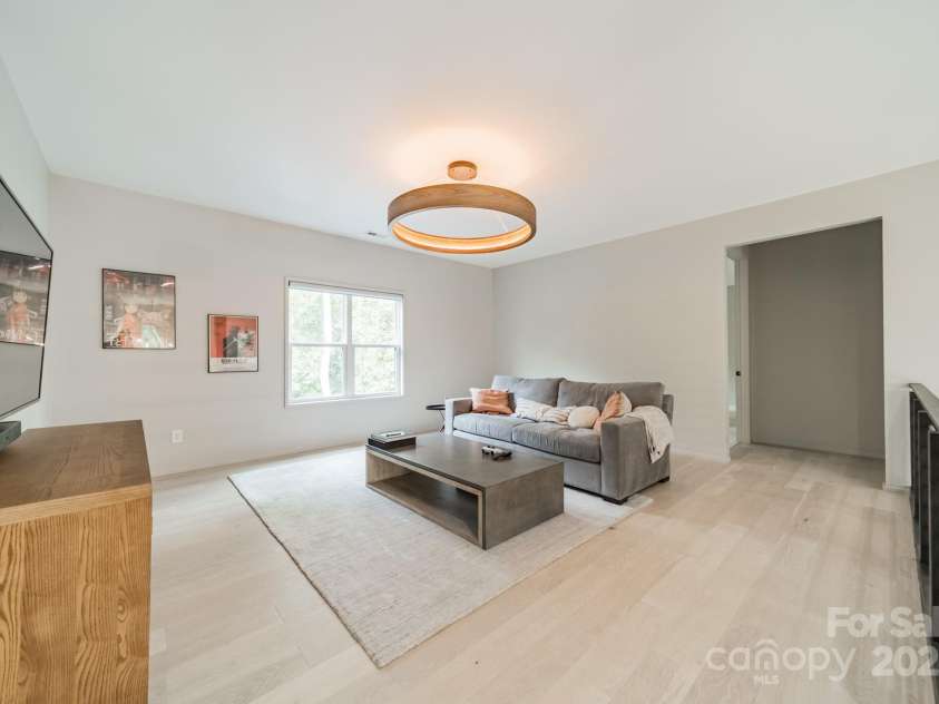 2934 Springs Drive, Charlotte, NC 28226.  MLS# CAR4308805, YatesRealty ID 42408. 