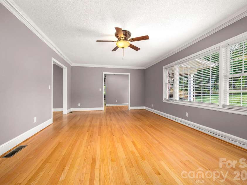 303 Elizabeth Avenue, Forest City, NC 28043.  MLS# CAR4398405, YatesRealty ID 42409. Great Room