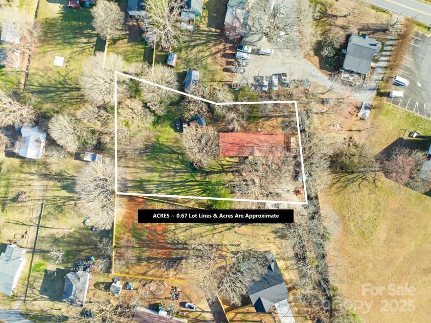 334 Hillcrest Drive, Mooresville, NC 28115.  MLS# CAR4228587, YatesRealty ID 4241. 