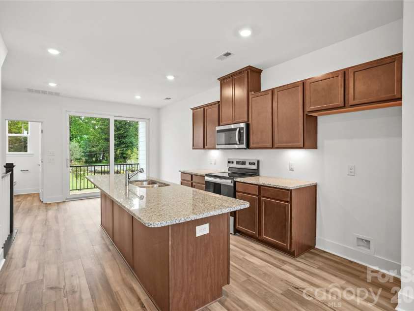 1013 Revival Row, Charlotte, NC 28208.  MLS# CAR4411714, YatesRealty ID 42410. 