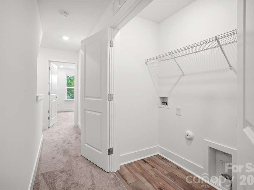 1013 Revival Row, Charlotte, NC 28208.  MLS# CAR4411714, YatesRealty ID 42410. 
