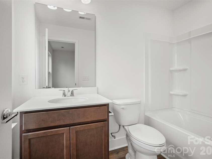 1013 Revival Row, Charlotte, NC 28208.  MLS# CAR4411714, YatesRealty ID 42410. 