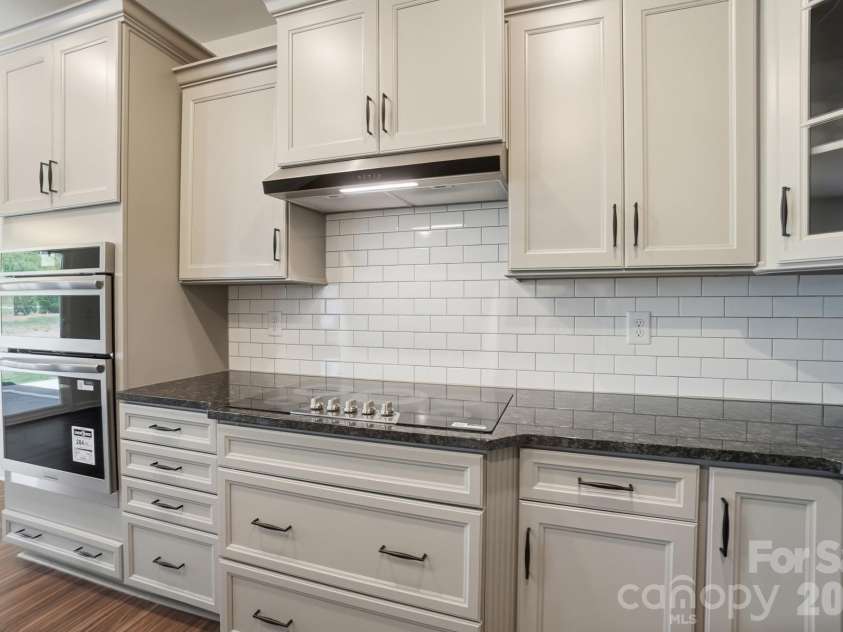 2621 Wild Azalea Court, Monroe, NC 28110.  MLS# CAR4378939, YatesRealty ID 42412. Kitchen