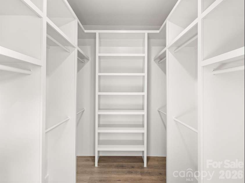 27 Klimovych Road, Hendersonville, NC 28792.  MLS# CAR4399870, YatesRealty ID 42413. Primary walk-in closet