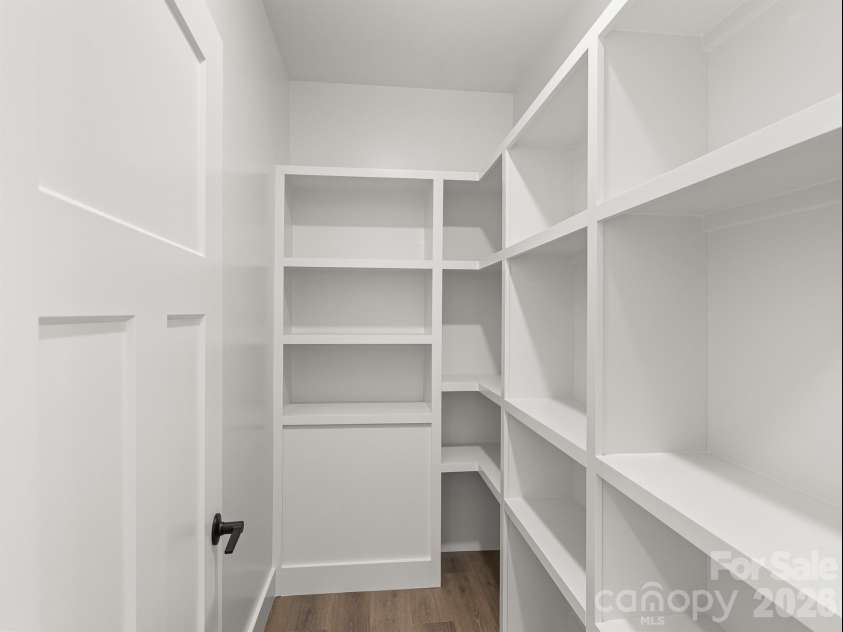 27 Klimovych Road, Hendersonville, NC 28792.  MLS# CAR4399870, YatesRealty ID 42413. Walk-In Pantry