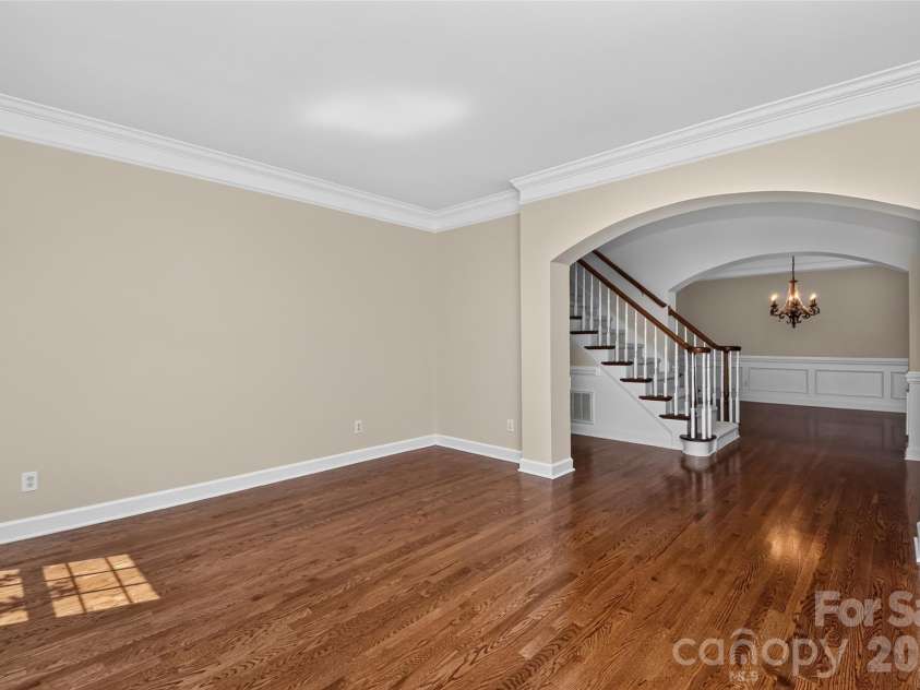 5403 Stallworth Drive, Charlotte, NC 28226.  MLS# CAR4395748, YatesRealty ID 42414. 