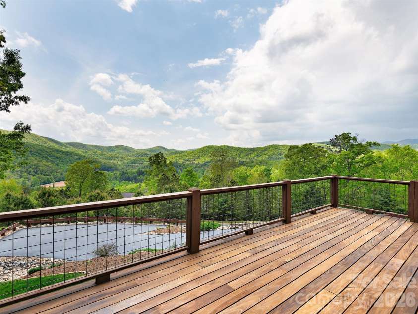 91 Watershed Way, Horse Shoe, NC 28742.  MLS# CAR4401244, YatesRealty ID 42416. 