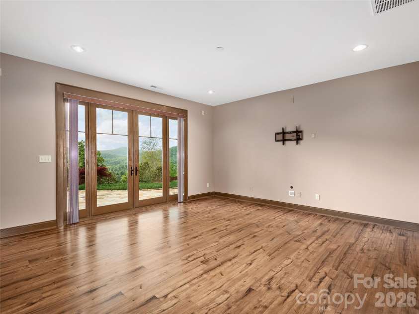 91 Watershed Way, Horse Shoe, NC 28742.  MLS# CAR4401244, YatesRealty ID 42416. 