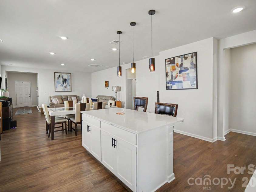 2760 Legacy Ridge Lane, Catawba, NC 28609.  MLS# CAR4405369, YatesRealty ID 42417. 